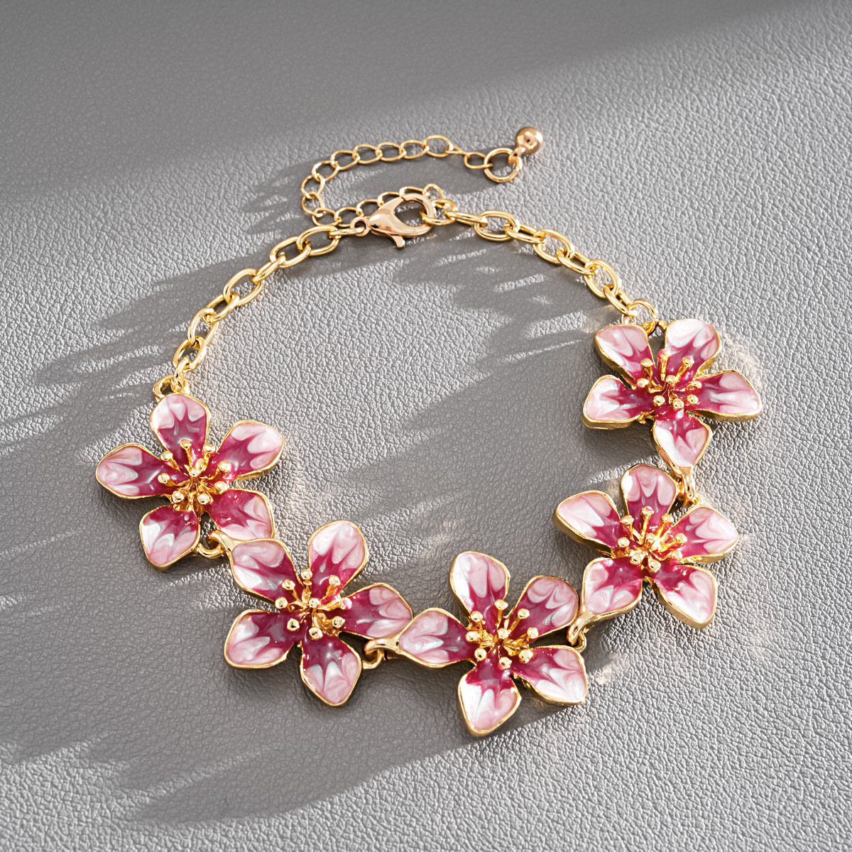 https://cf.cjdropshipping.com/quick/product/637f0267-aa45-4748-910b-4e0dee6951ba.jpg