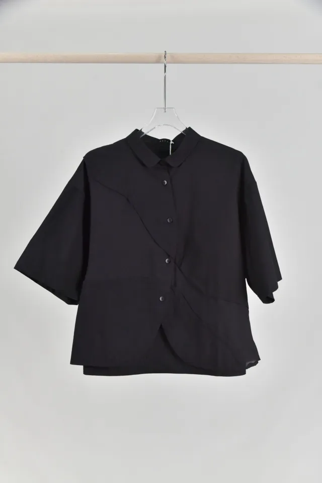 Artistic Retro Design Curved Split Patchwork Lapel Short Sleeve Shirt Black - Shop at LoveMi