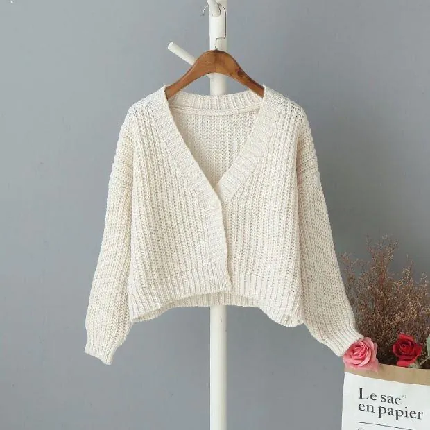 New Autumn And Winter Clothes Baggy Coat Soft Thick Thread Short Cardigan Sweater For Women - White
