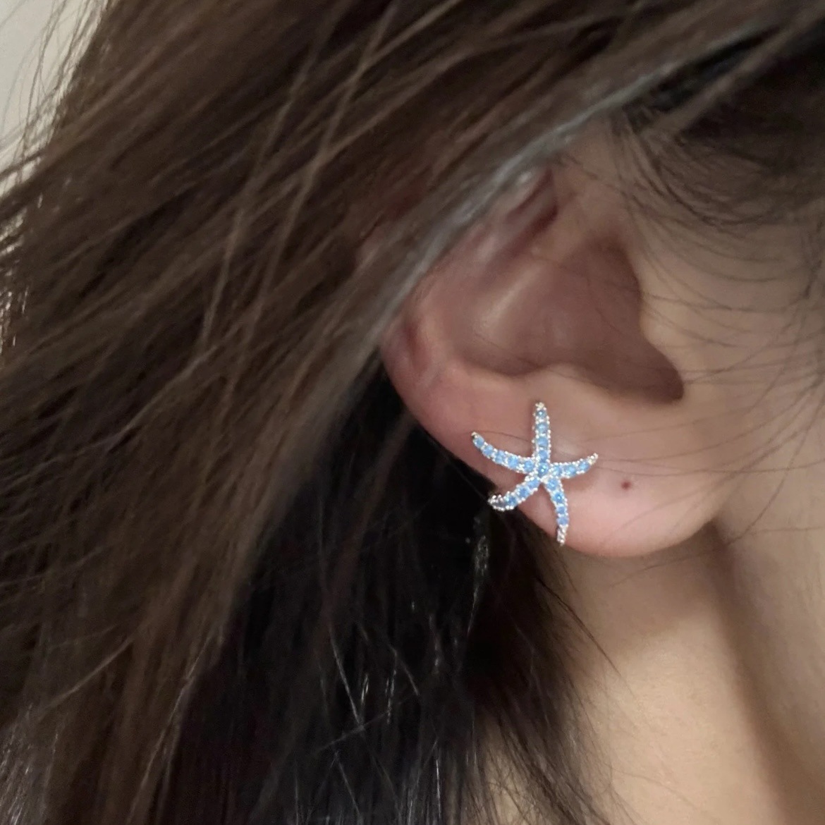 Blue Zircon Starfish Stud Earrings Women's All-match Fashion