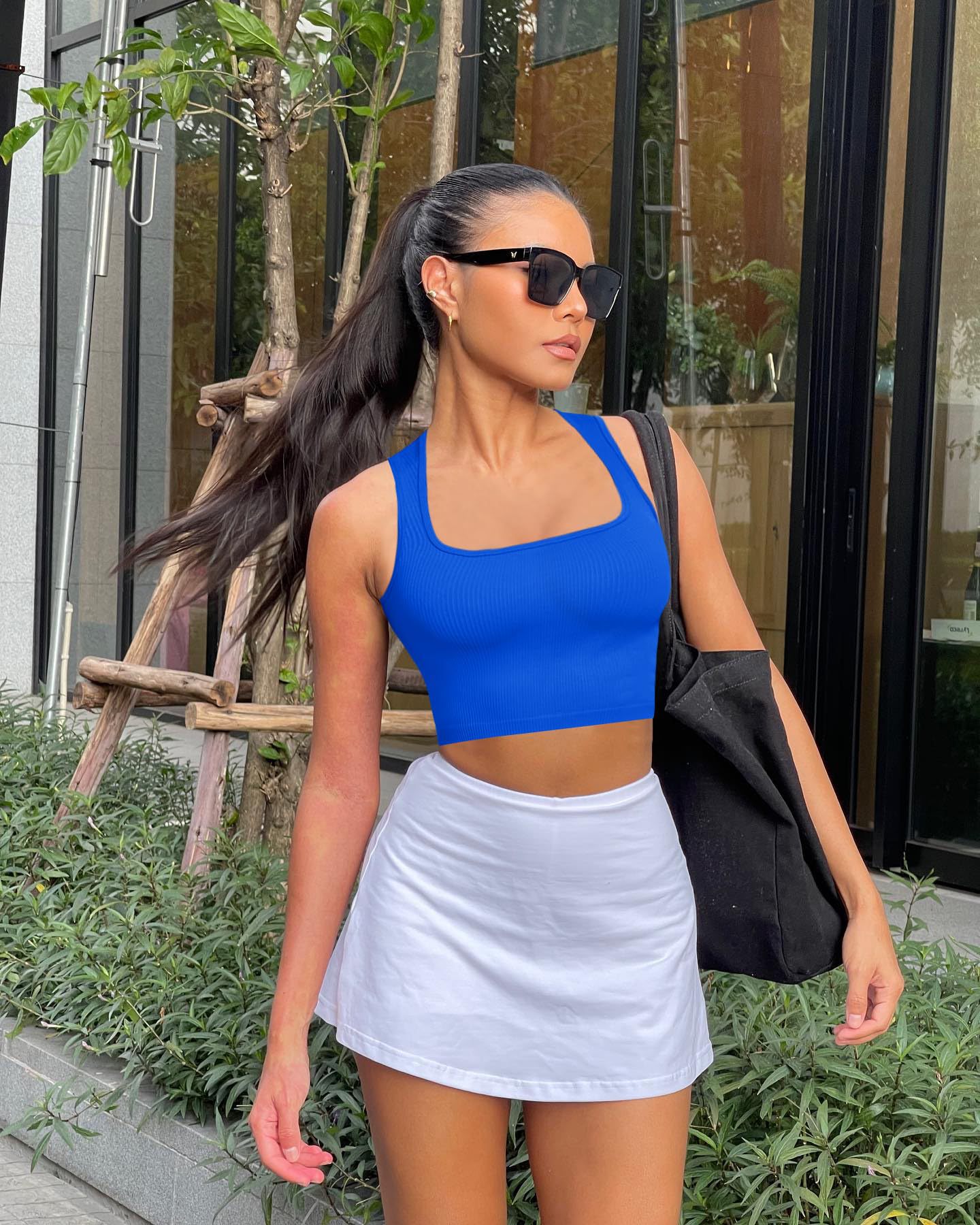 Women's Ribbed Square Neck Tapered Sleeveless Top