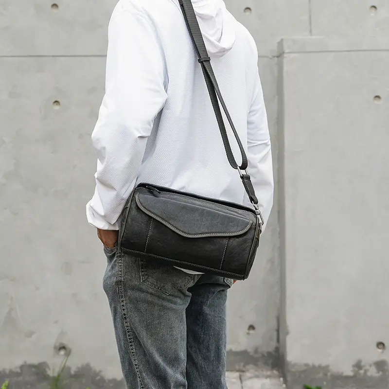 Vintage Crossbody Bag Handheld Vegetable-Tanned Leather Mens