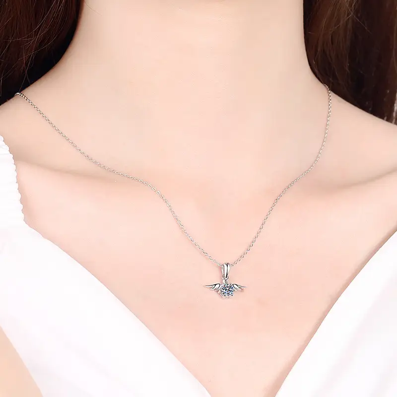 S925 Silver Angel Necklace Female Platinum Plated Inlaid Moissanite Simulation