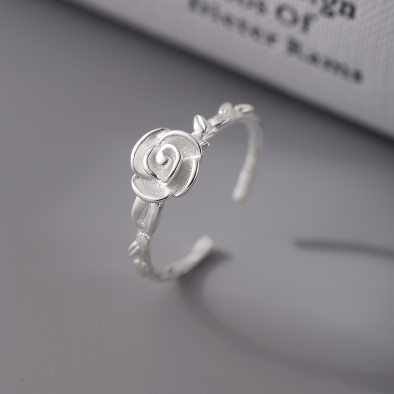 925 Sterling Silver Irregular Rose Ring Women's Simple Special-interest Design Sweet Flowers Ring