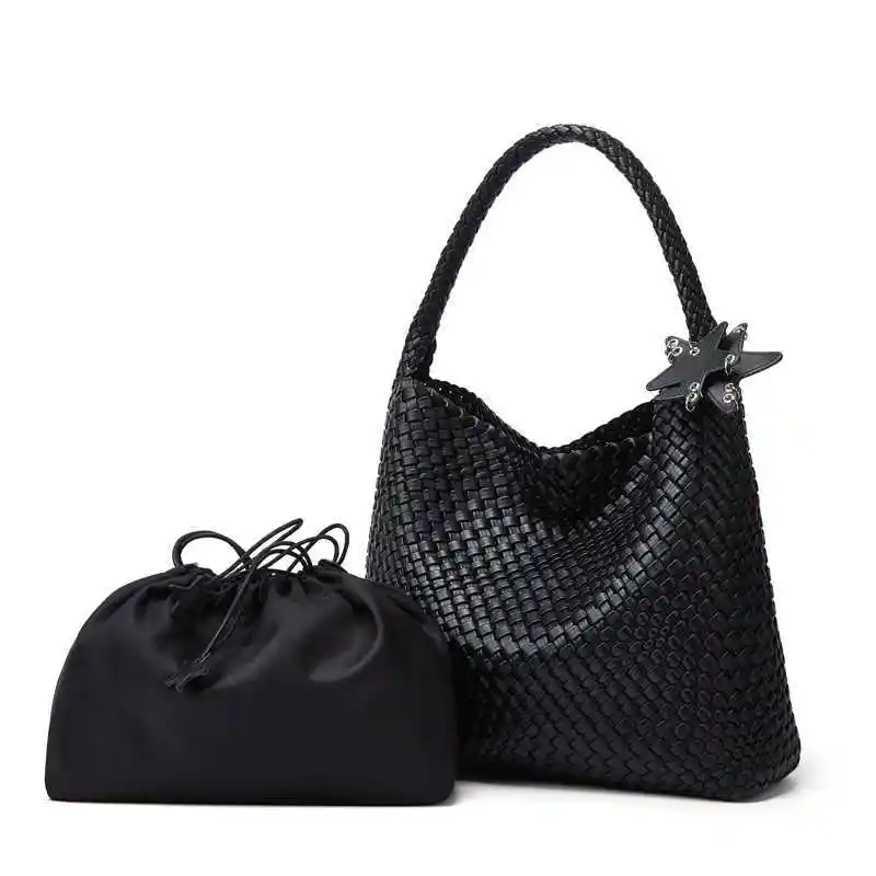 Laid-back Style Single-shoulder Underarm Bucket Bag