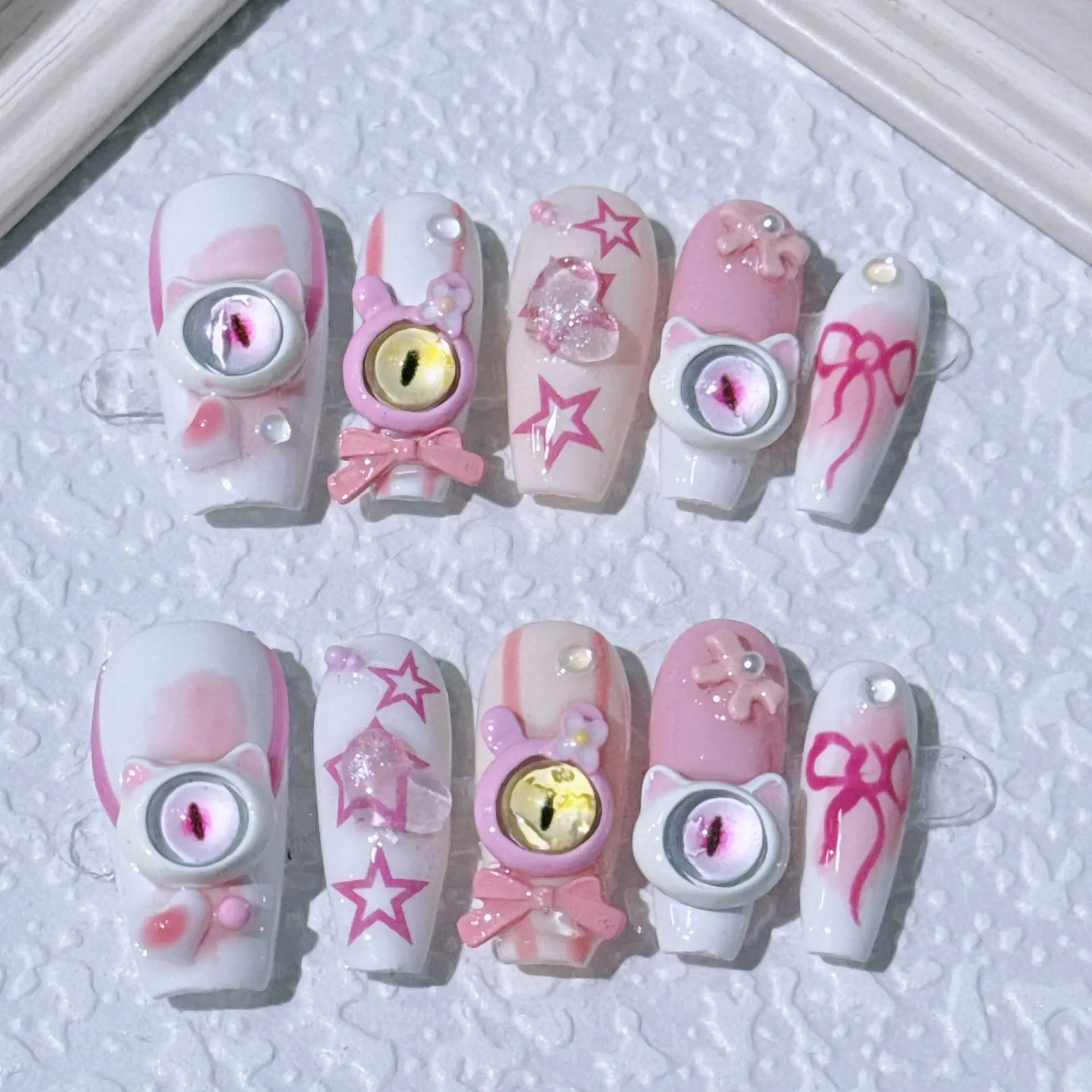 Internet Celebrity Dopamine Little Devil Manicure Three-dimensional Monster Eye Detachable