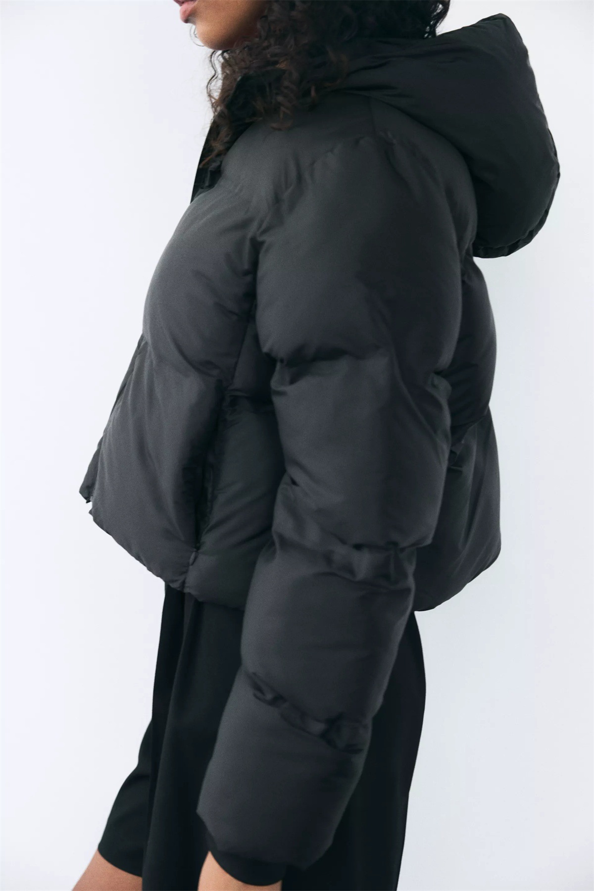 https://cf.cjdropshipping.com/quick/product/647104c6-30c2-4619-833d-9a1d86a4c6cf.jpg