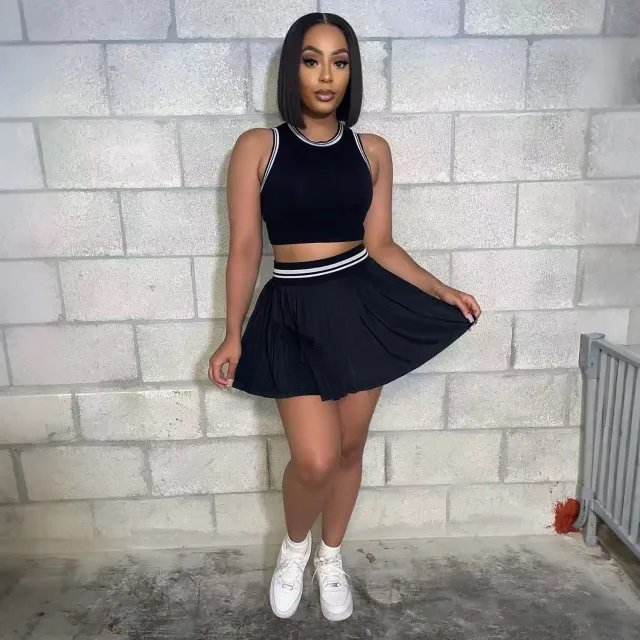 Sleeveless Cropped Tank Top And Casual Pleated Skirt Set Black - Shop at LoveMi