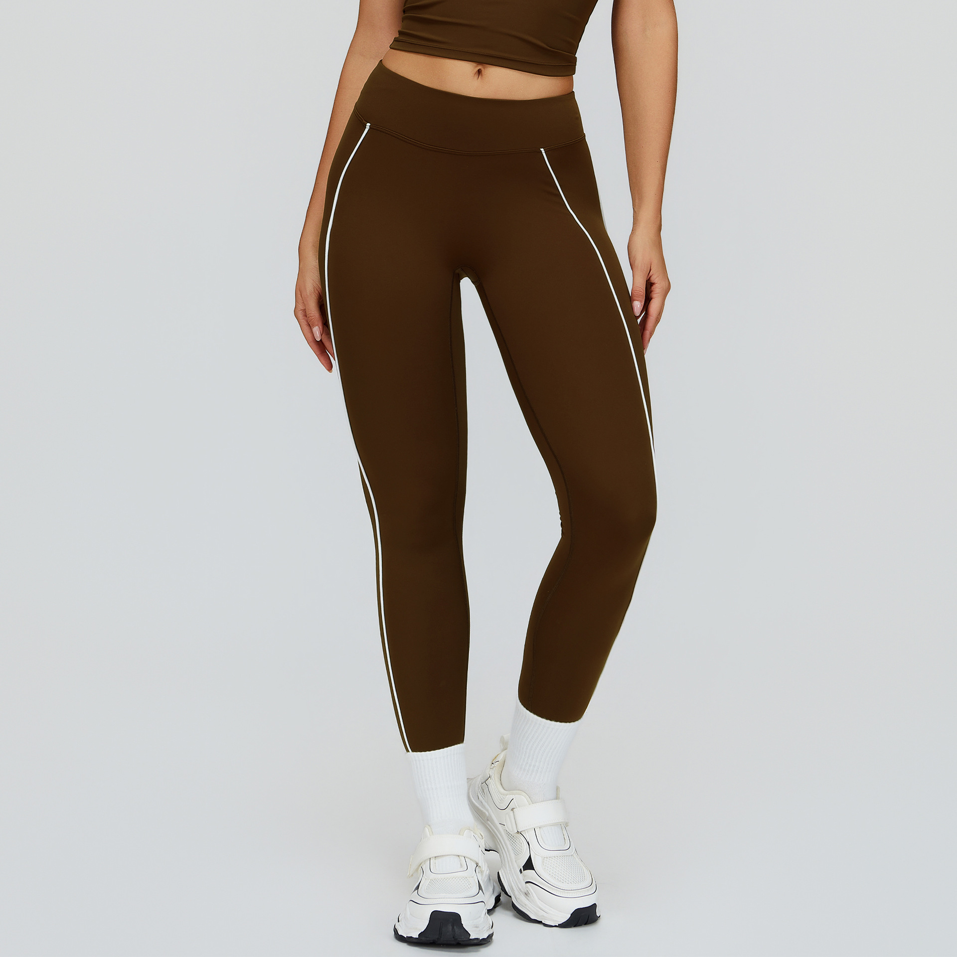 Tight-Fitting Workout Pants, picture 2 of 5