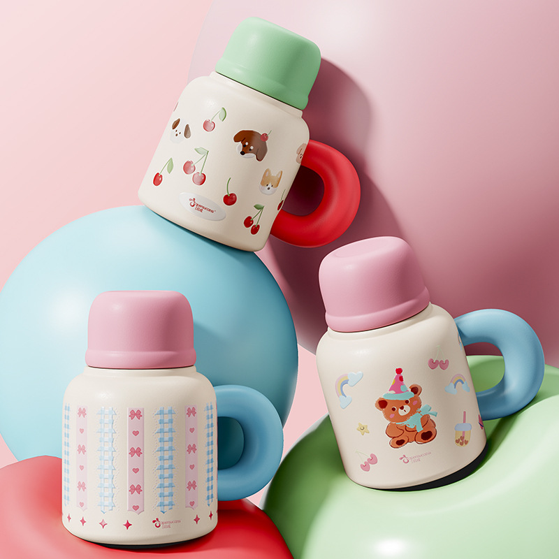 Creative Large-capacity Insulated Cup With Lid And Straw