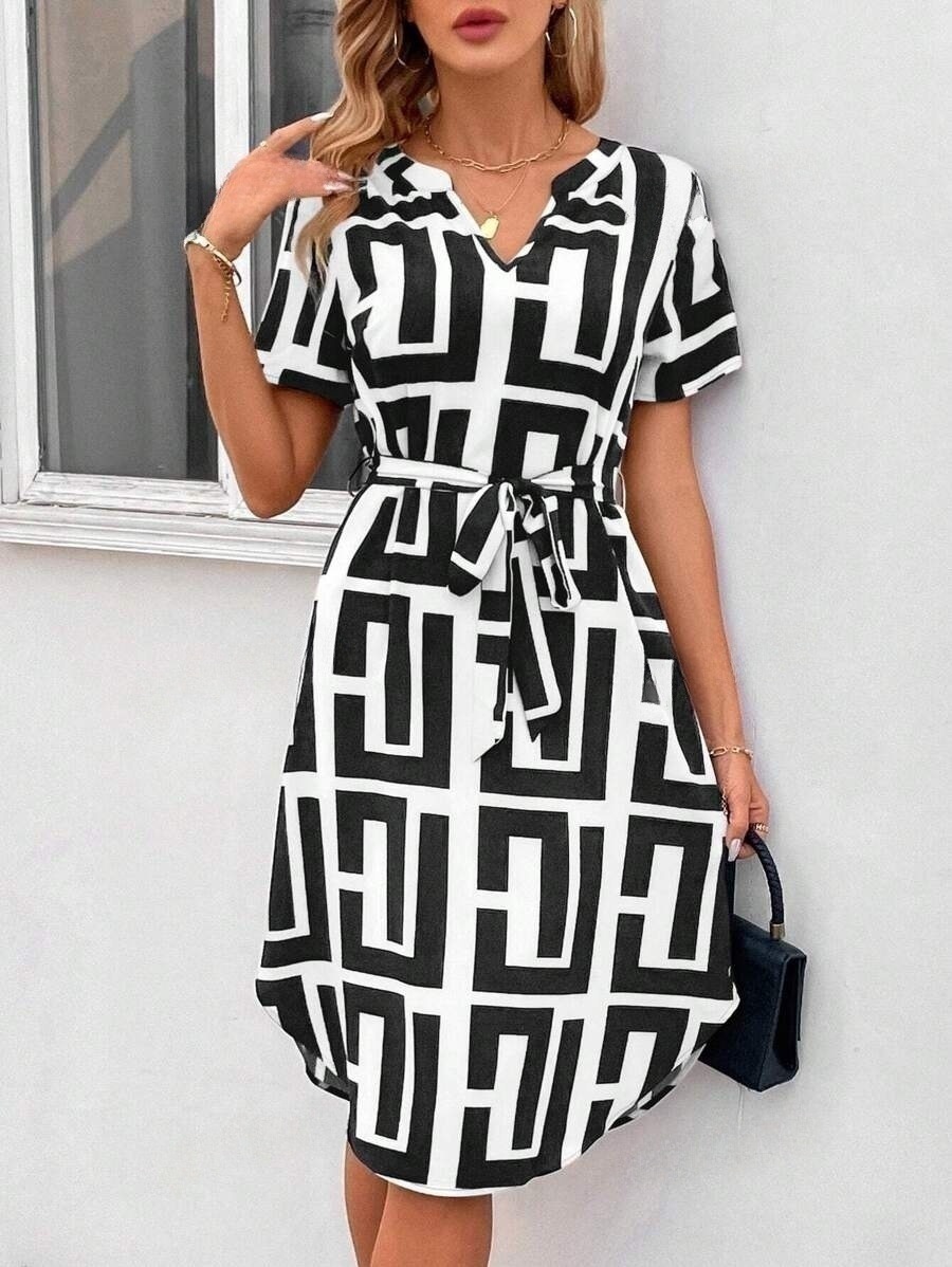 Summer New Short Sleeve Striped Casual V-neck Dress