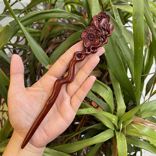 Ebony Antique Carved Hairpin 24