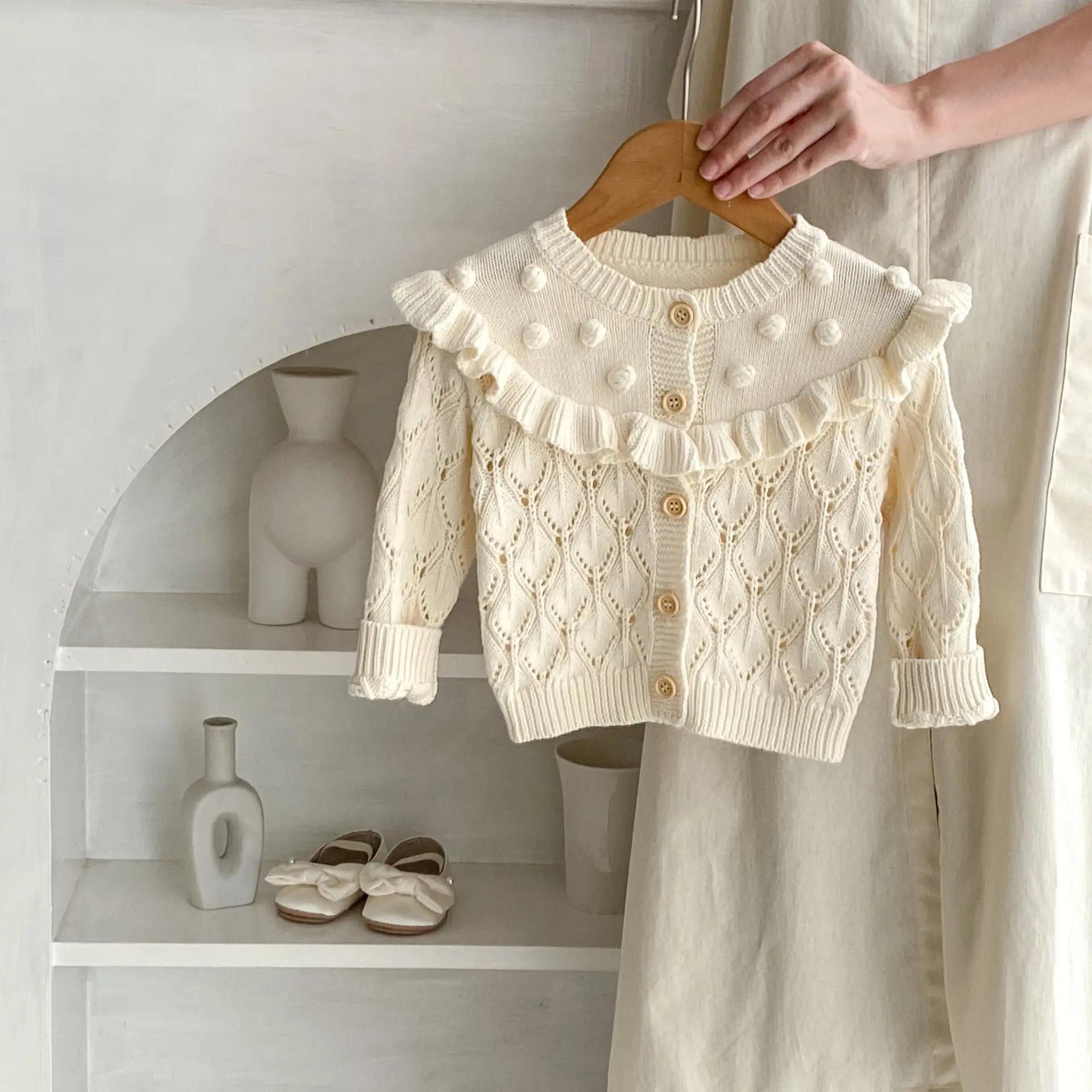 Infant Children's Wear Handmade Ball Hollow Knitted Jacket