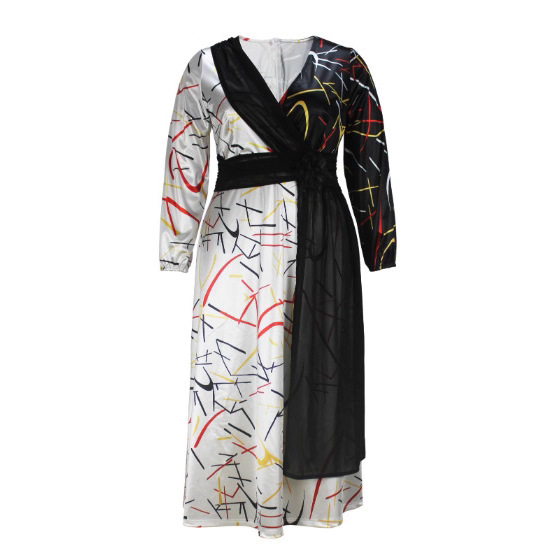 Elegant V-neck Short-sleeve Waist-cinching Plus-size Dress That Flatters