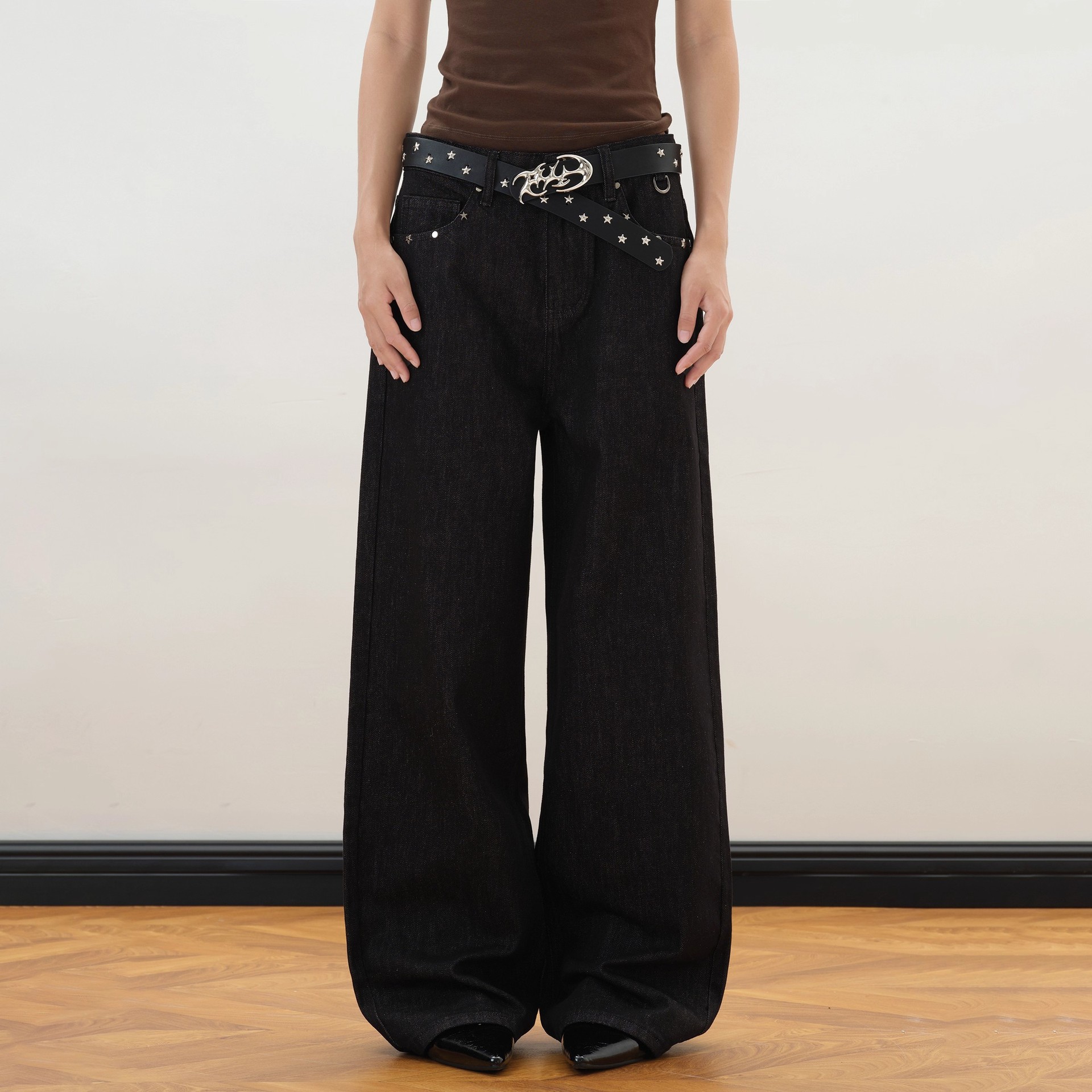 Spring Autumn High-End Relaxed Straight-Leg Denim Jeans With Rivets And Star Details