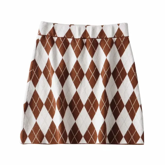 Autumn New Retro Diamond Plaid Color Matching Plaid Knitted Skirt Base Coffee Color - Shop at LoveMi