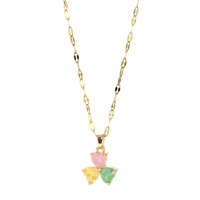 Women's Heart-shaped Clover Pendant Necklace