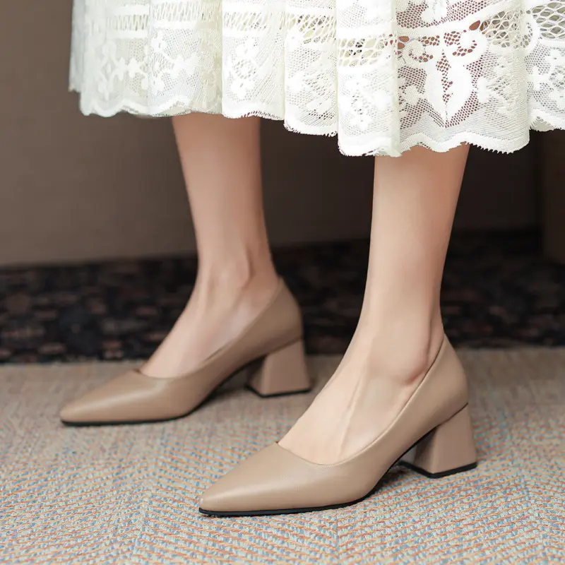 Low-cut High-heeled Mary Jane Leather Pumps Chunky-heel
