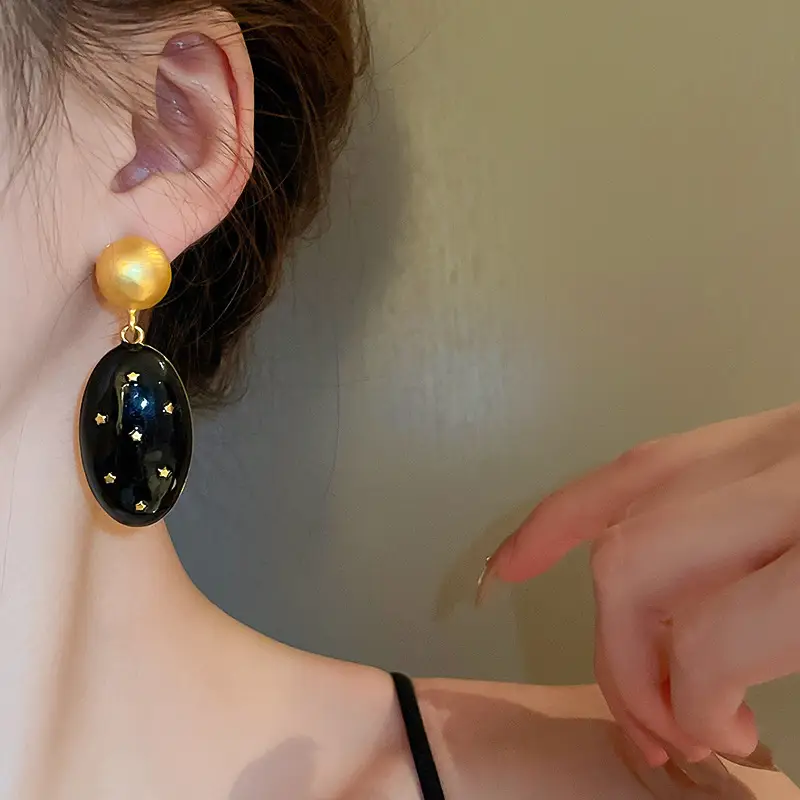 Retro Oil Dripping Five-pointed Star Oval Geometry 925 Silver Pin Earrings