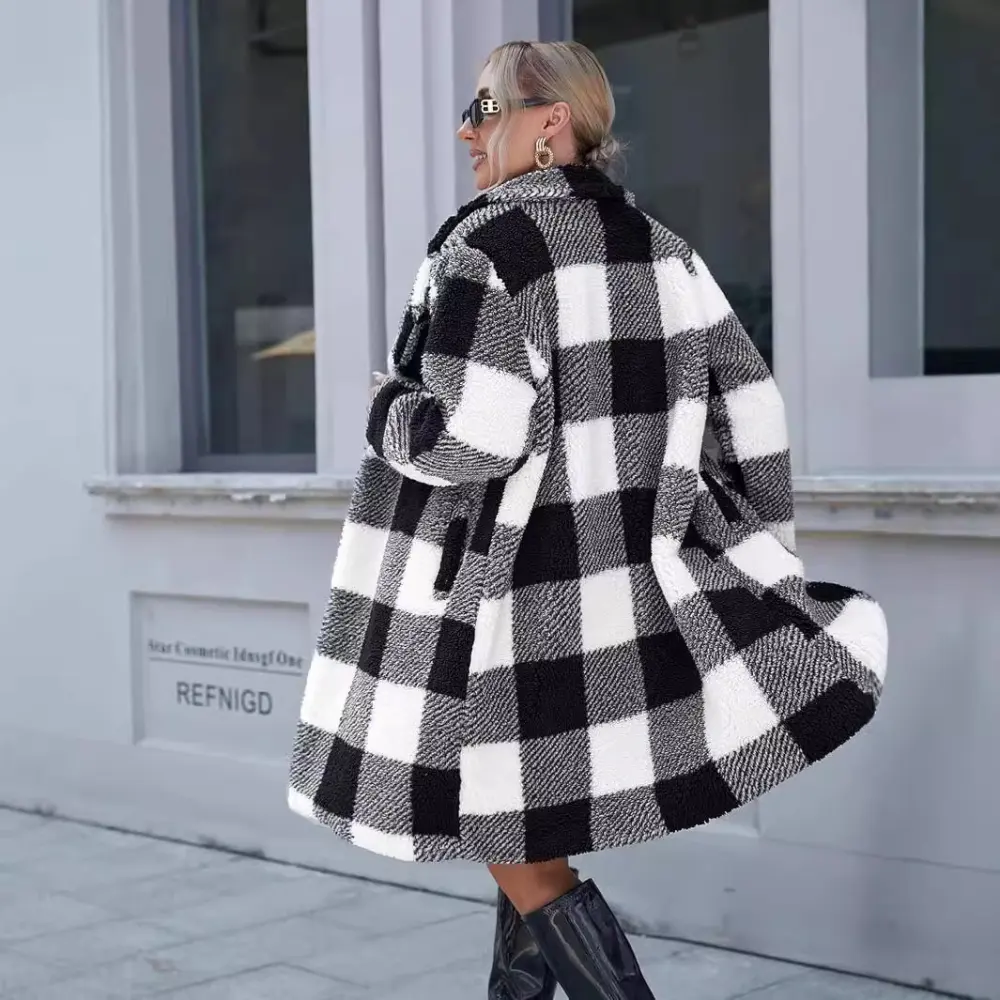 Women's Lapel Long Sleeve Non-buckle Plaid Coat