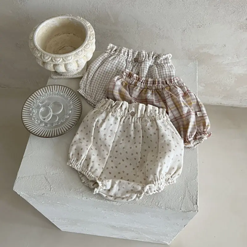 Comfortable Loose-fitting Diaper Cover Shorts