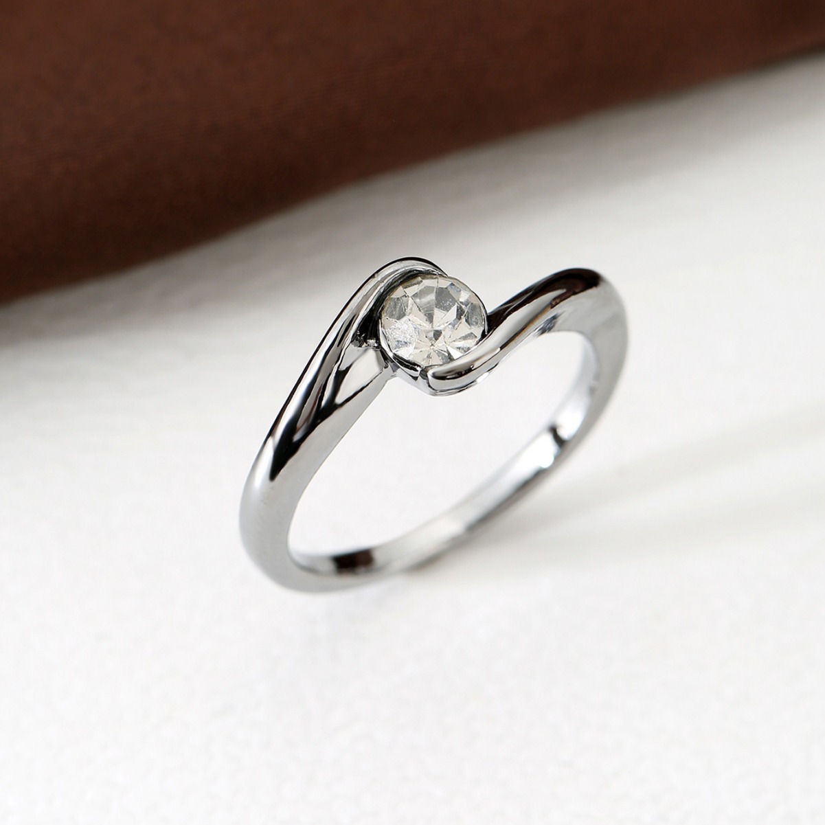 Anti-moissanite Five-claw Ring Advanced Sense Temperamental Minority