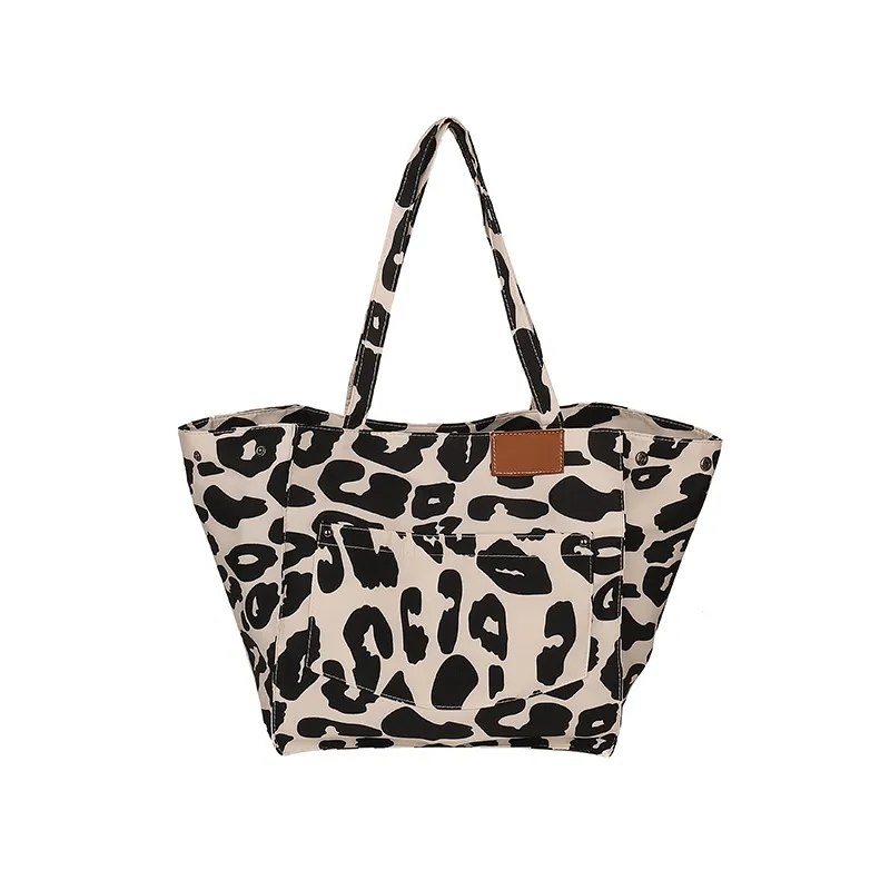 Popular Leopard Print Large Capacity Nylon Canvas Tote Dot Bag - Black