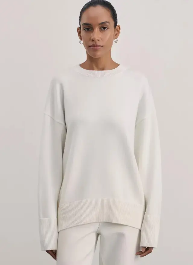 Women's Knitted Round Neck Solid Color Loose Fashion Sweater White - Shop at LoveMi