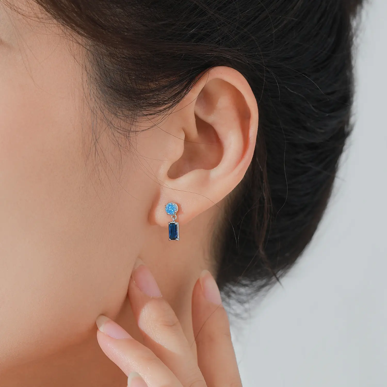 S925 Sterling Silver Earrings Necklace Ring Three Pieces Elegant Graceful Fashion Sapphire Jewelry Suit
