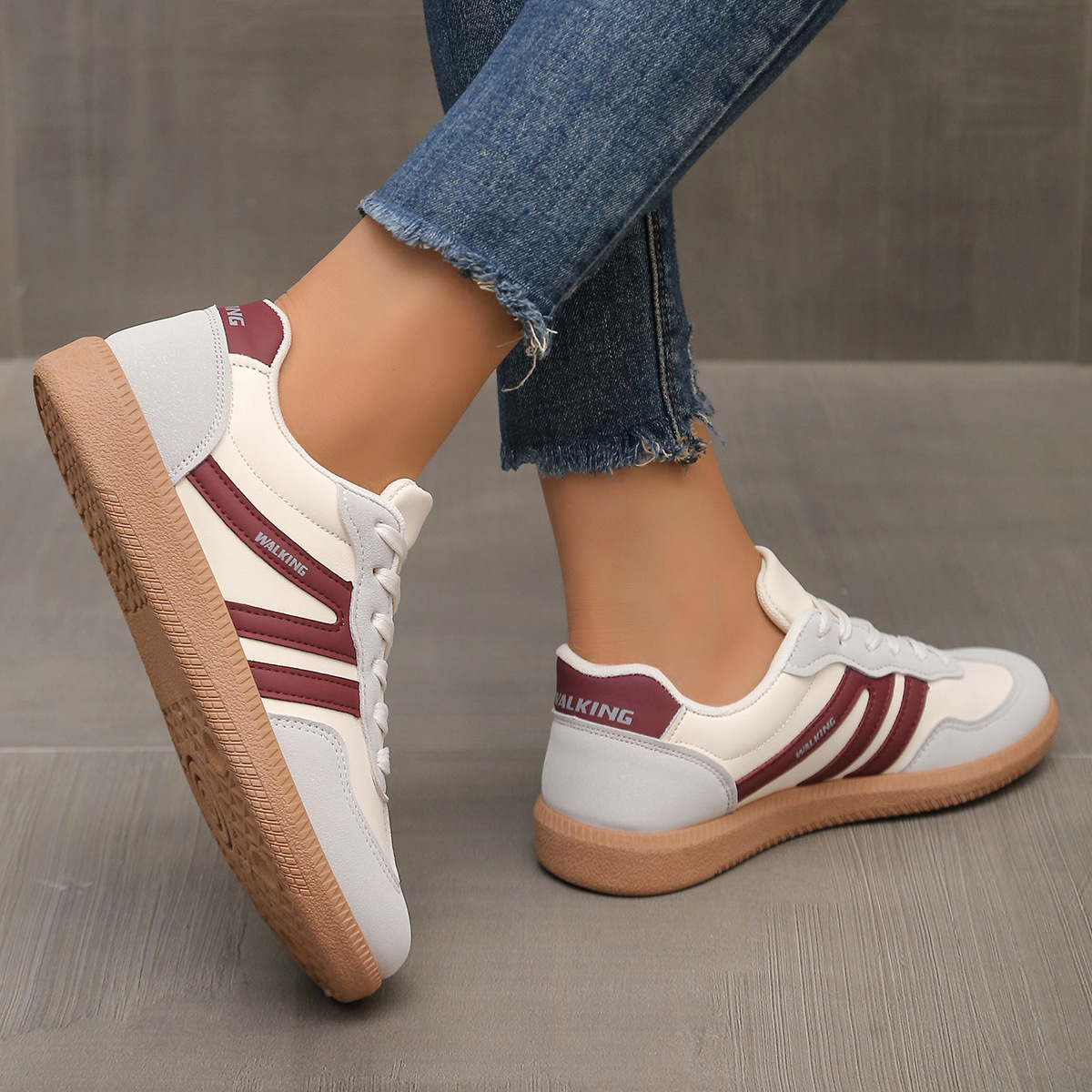 Lace-up low-top sneakers sole view – rubber outsole women's training shoes casual fashion