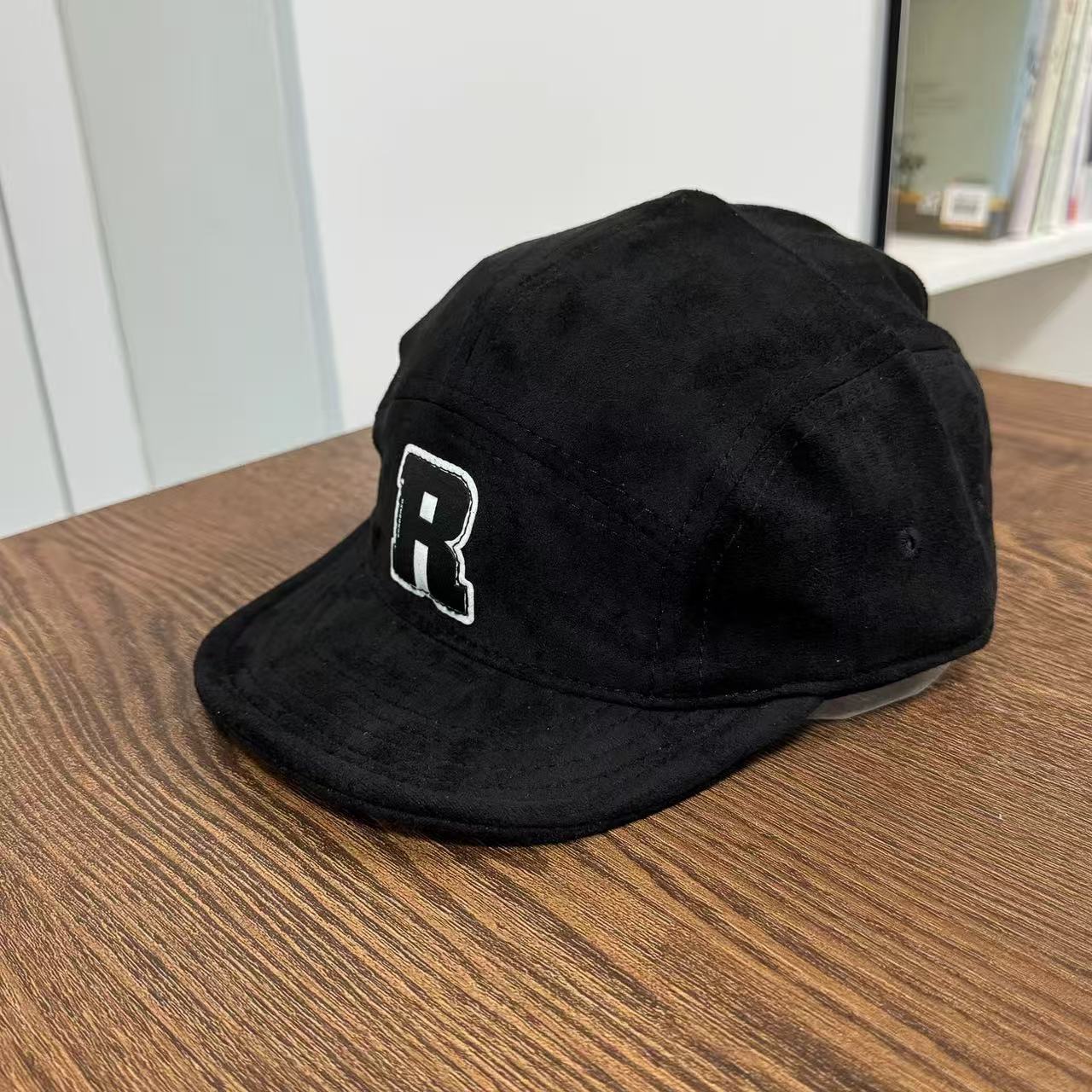 New Retro Distressed Small-brimmed Hat With R Letter Embroidery