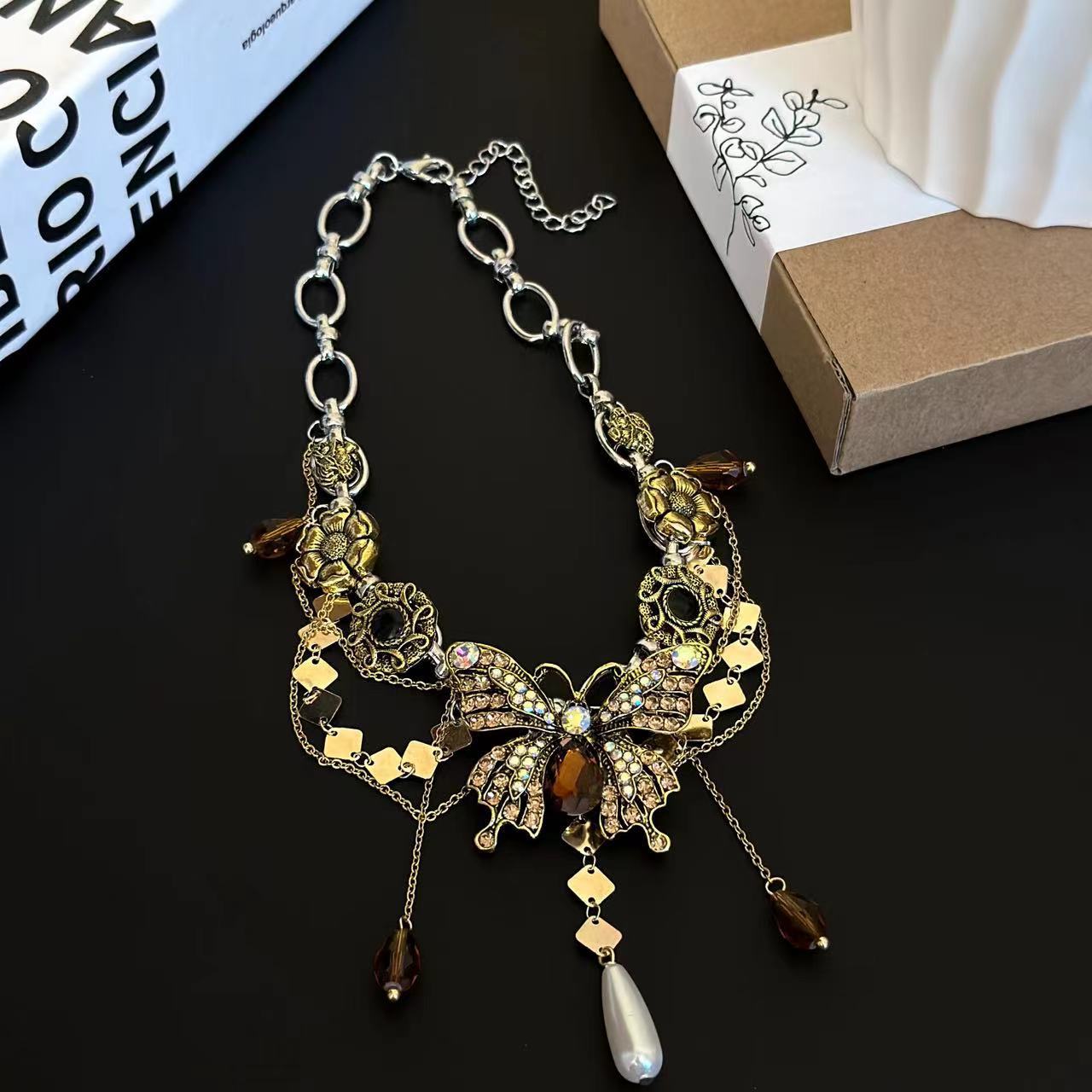 Trendy Cool Retro Maillard Rhinestone Butterfly Pendant Necklace