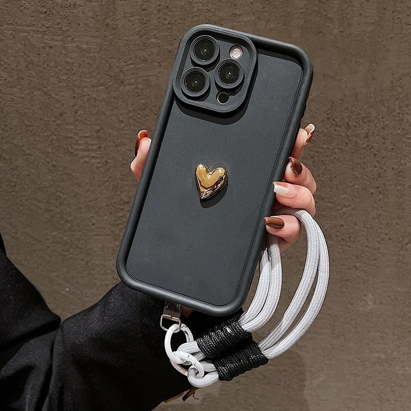 Silicone Phone Case With Lanyard Heart Design And Gold-plated Finish