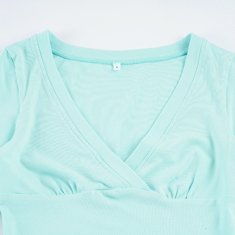 Cropped Feminino de Tricô com Modelagem Ajustada