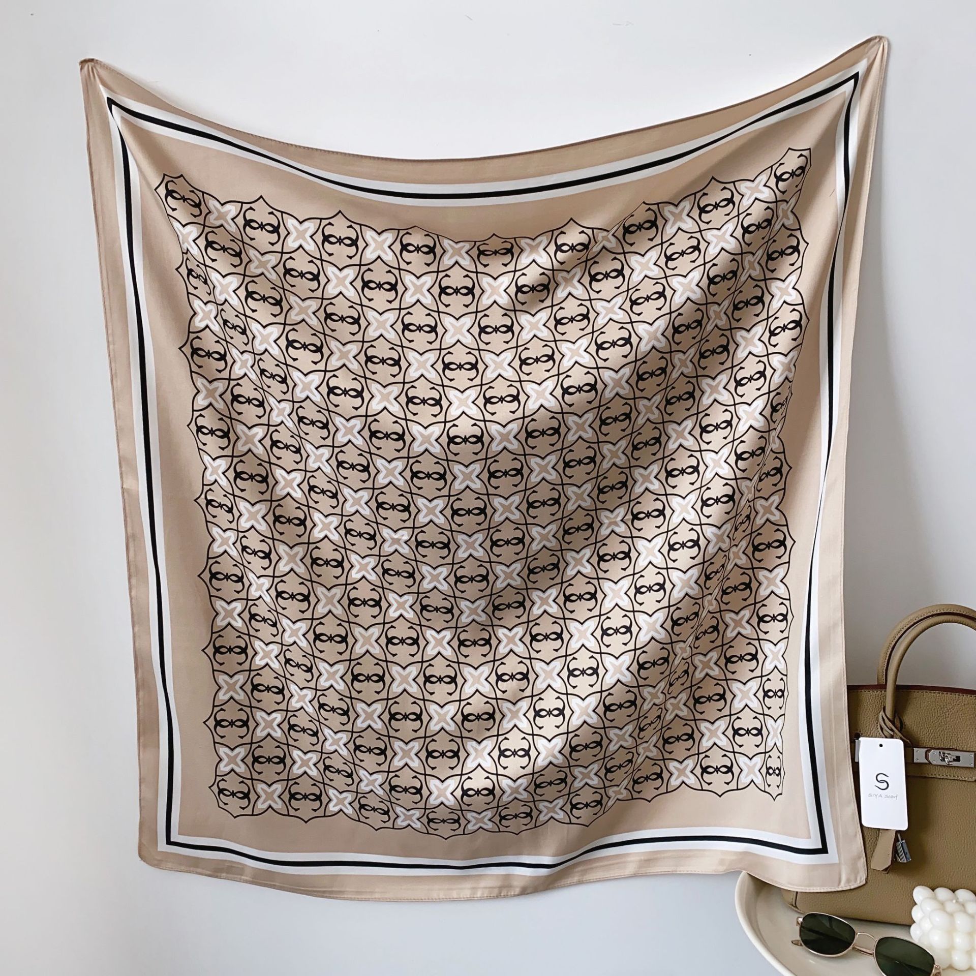 Fashion Gorgeous Printing Mesh Red Style Contrast Color Silky Scarf