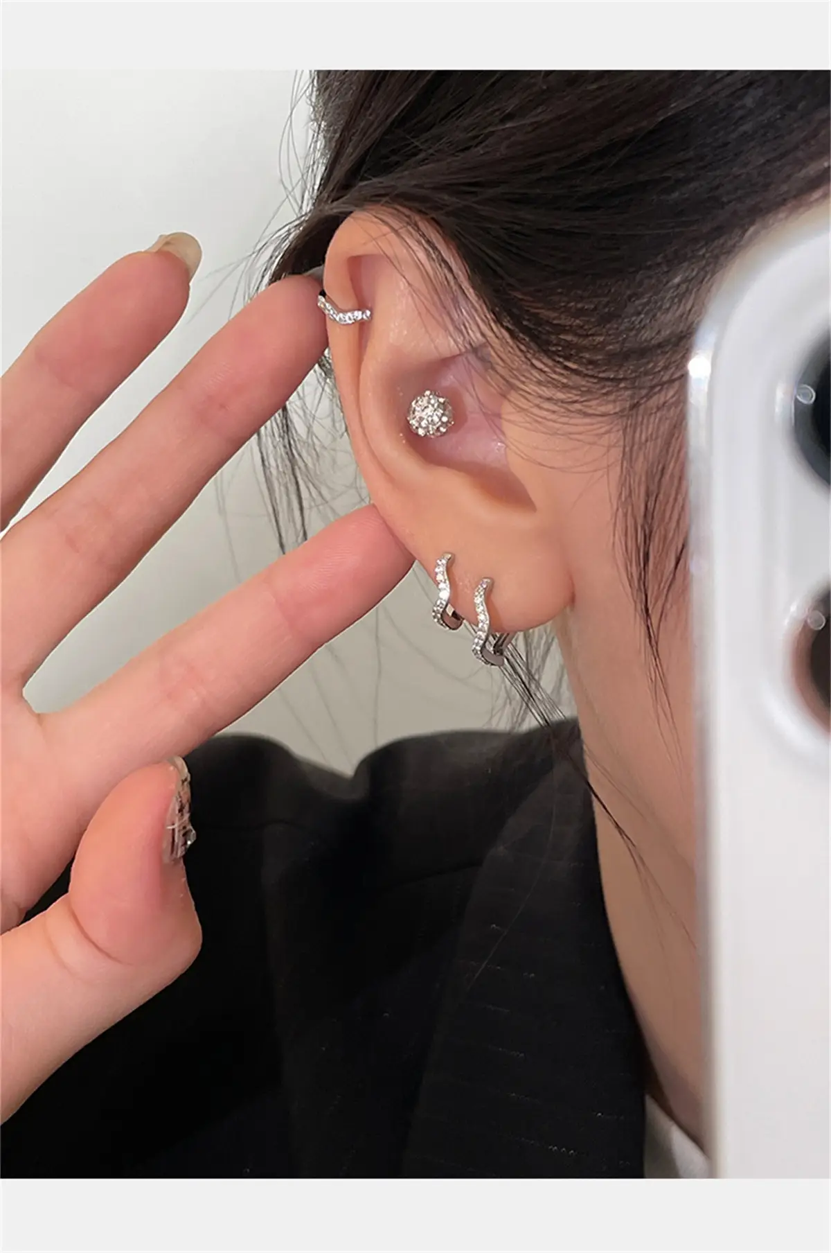 Women's Exquisite Fashion High Sense Irregular Ear Ring