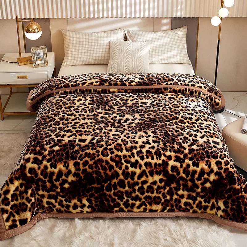 Simple Printed Winter Warm Blanket, Double-Sided Fleece Blanket