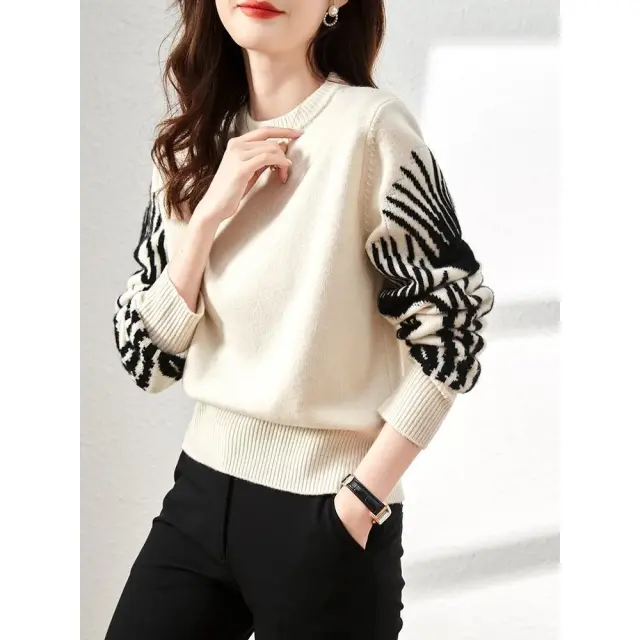 Thick Round Neck Knitwear Women's Short Pullover Loose Sweater Beige - Shop at LoveMi