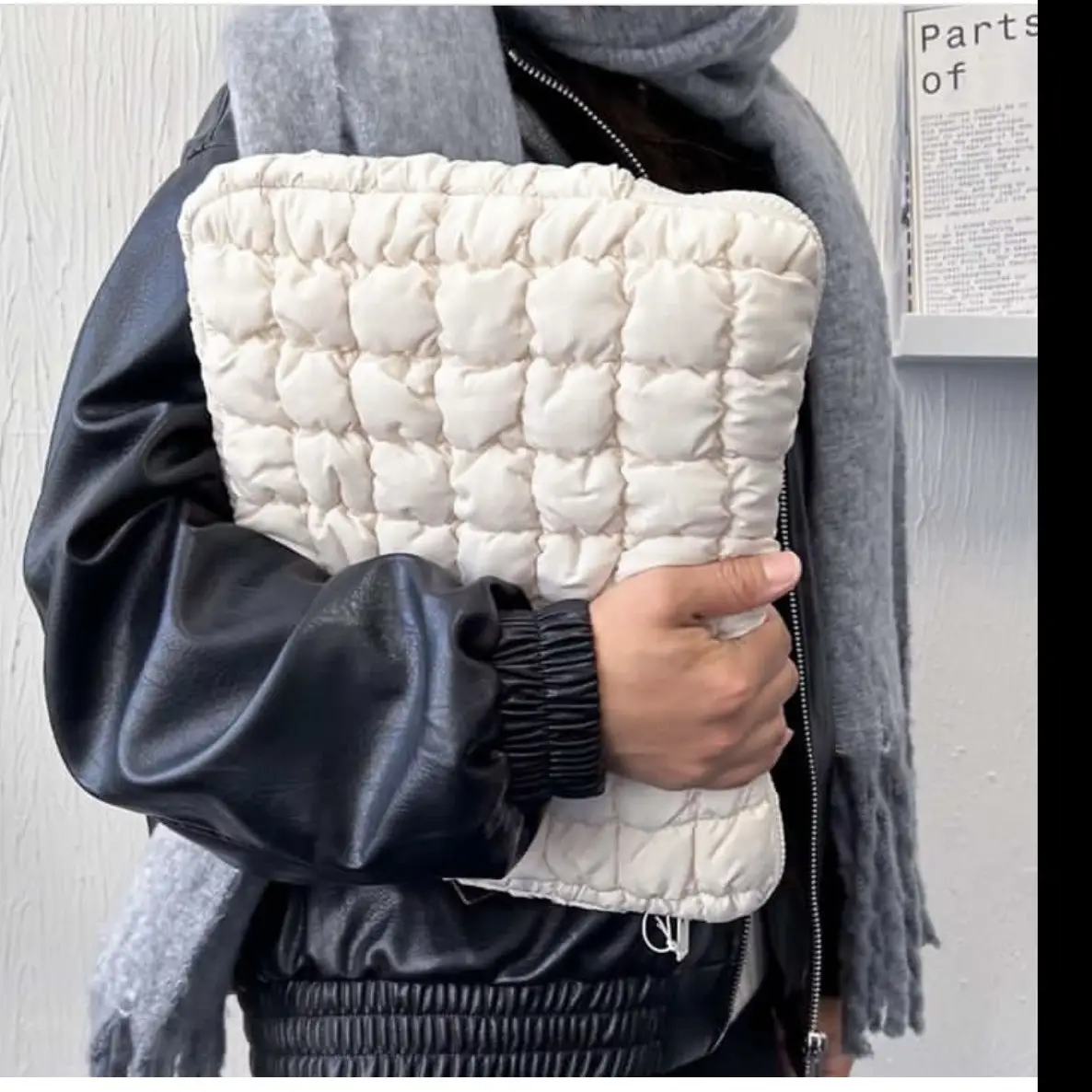 Large Capacity Cloud Cotton Storage Laptop Bag