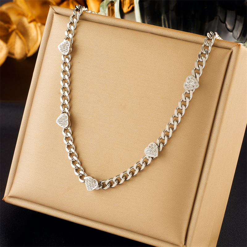 Cold Wind Diamond Heart Thick Chain Simple Necklace