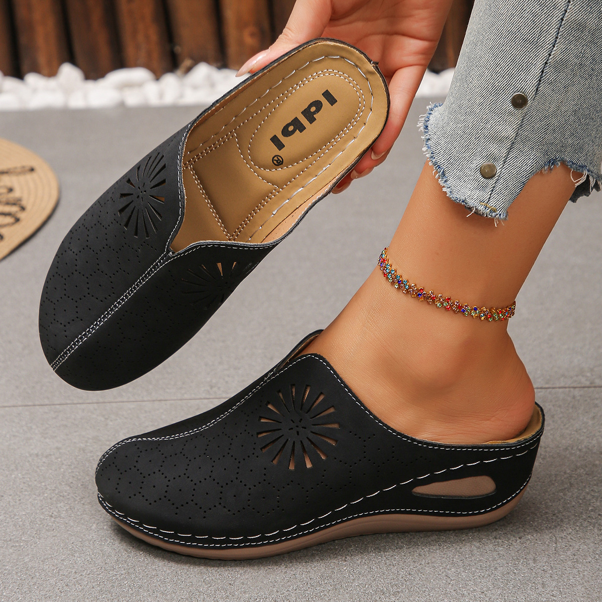 https://cf.cjdropshipping.com/quick/product/68daaf3a-0fb4-4625-8837-959740e58e61.jpg