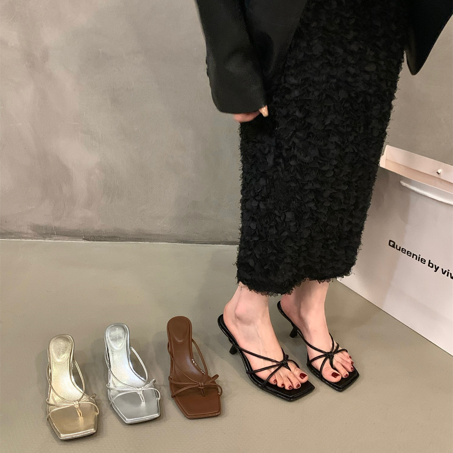 Elegant T-strap Sandals Fairytale-style Womens Footwear