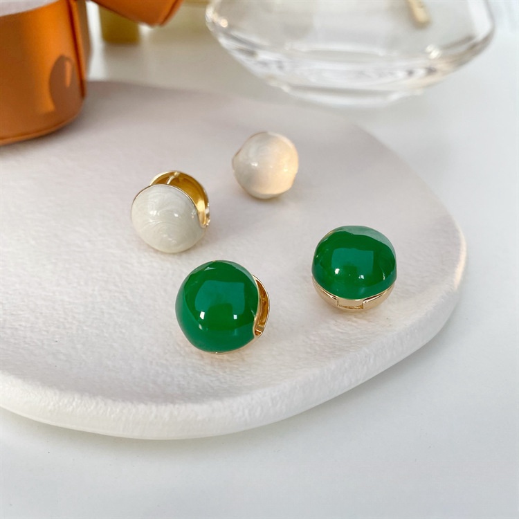 Ins New Oil Dripping Jequirity Bean Ball Ear Clip Women's Light Luxury High-grade Sense Not Easy To Fade Frosty Style Earrings
