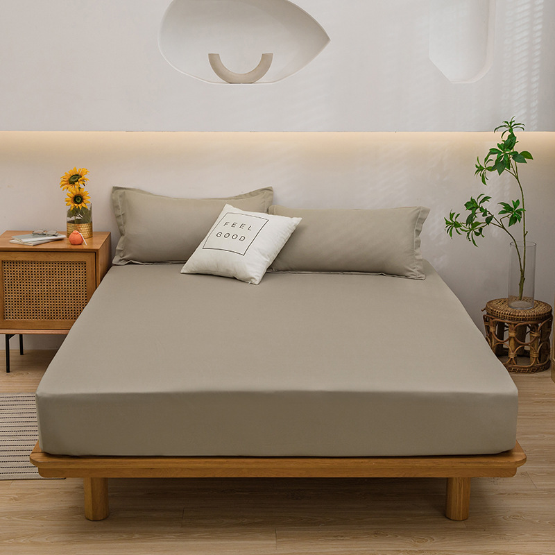 Solid Color Four-Piece Bedding Set, picture 9 of 12