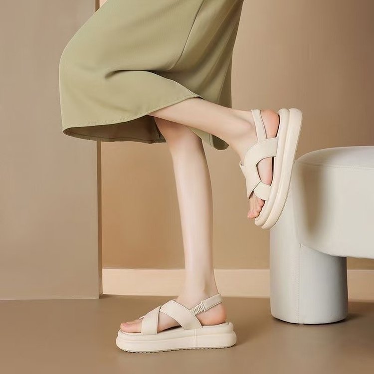 Soft-Soled Thick-Sole Sandals