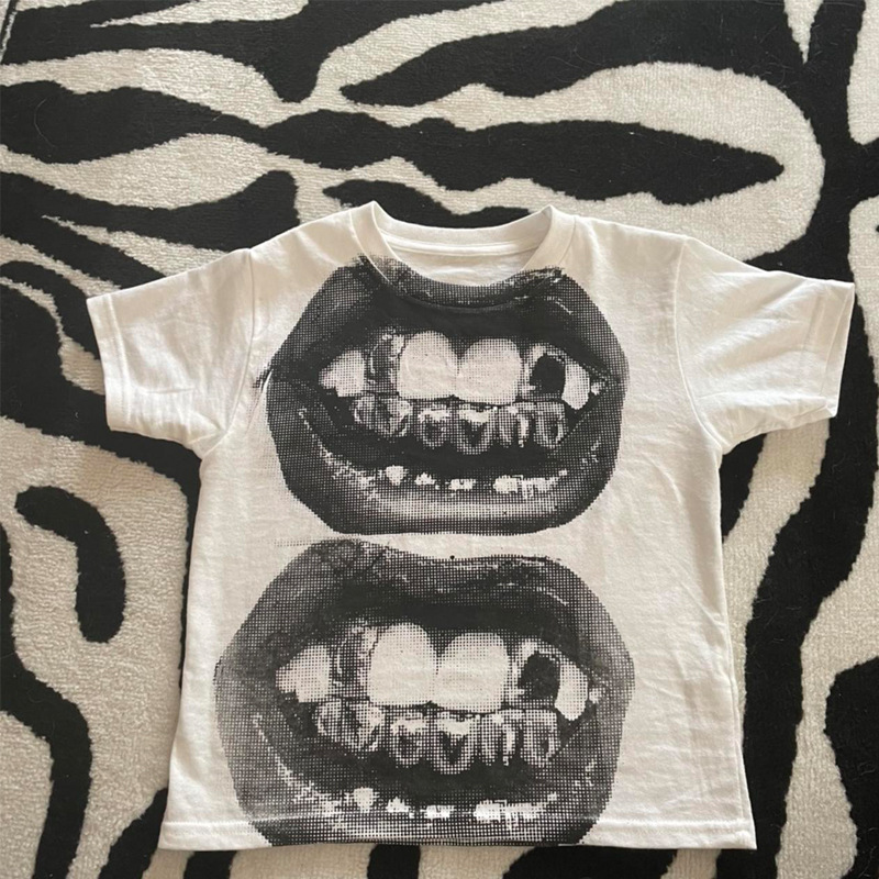 Lip Printings Short Top For Women