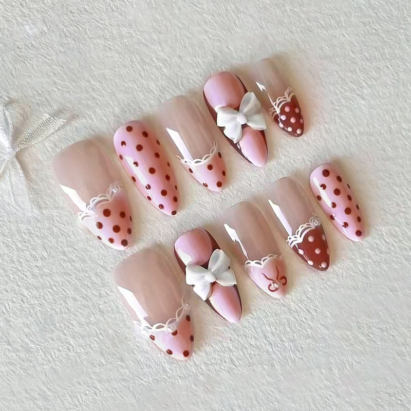 Fashionable Detachable Nail Tips With Lace And Bow 24 Pieces