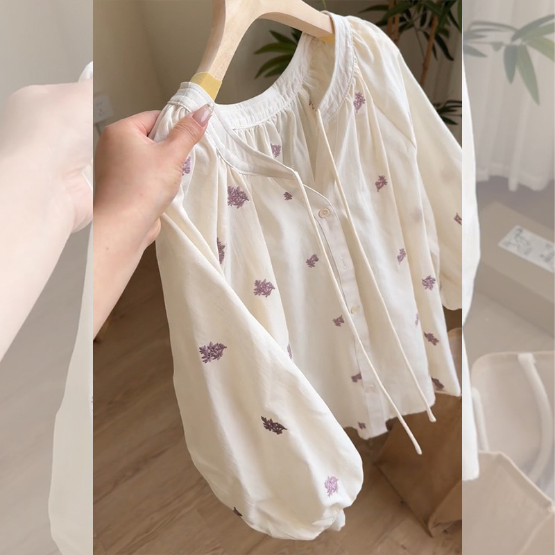 SpringSummer New Loose-fit Figure-flattering Shirt Versatile Top 3