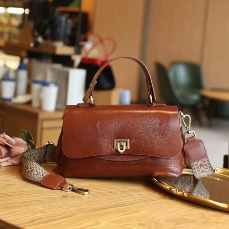 https://cf.cjdropshipping.com/quick/product/69748969-f8e1-49a2-bc90-4e8a40d68cb4.jpg