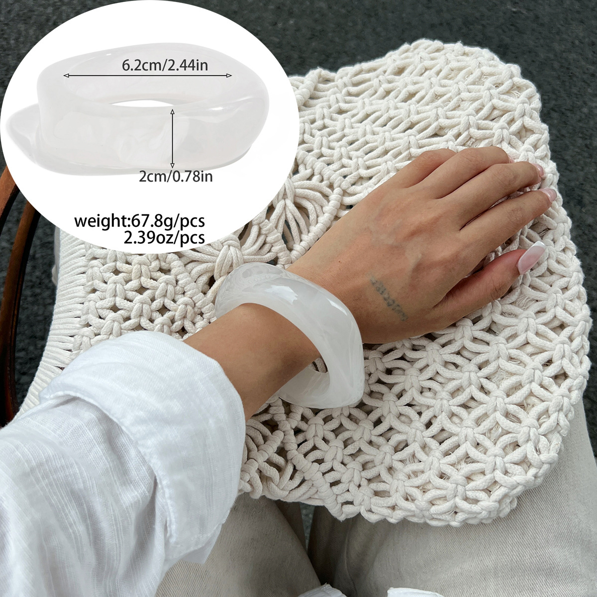 Acrylic Bracelet, Semi-transparent, Fashionable And Vintage, European And American Style Resin